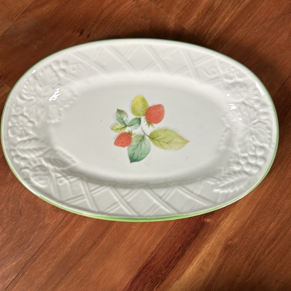 Mikasa English Garden Fruit cove Gravy Boat - Picture 4 of 6